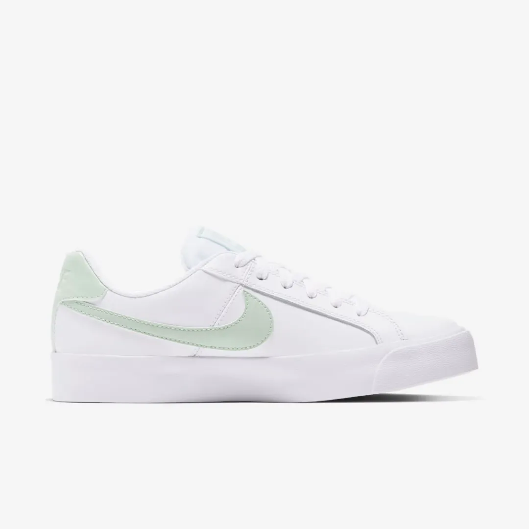 NIKE COURT ROYALE AC WHITE PISTACHIO FROST
