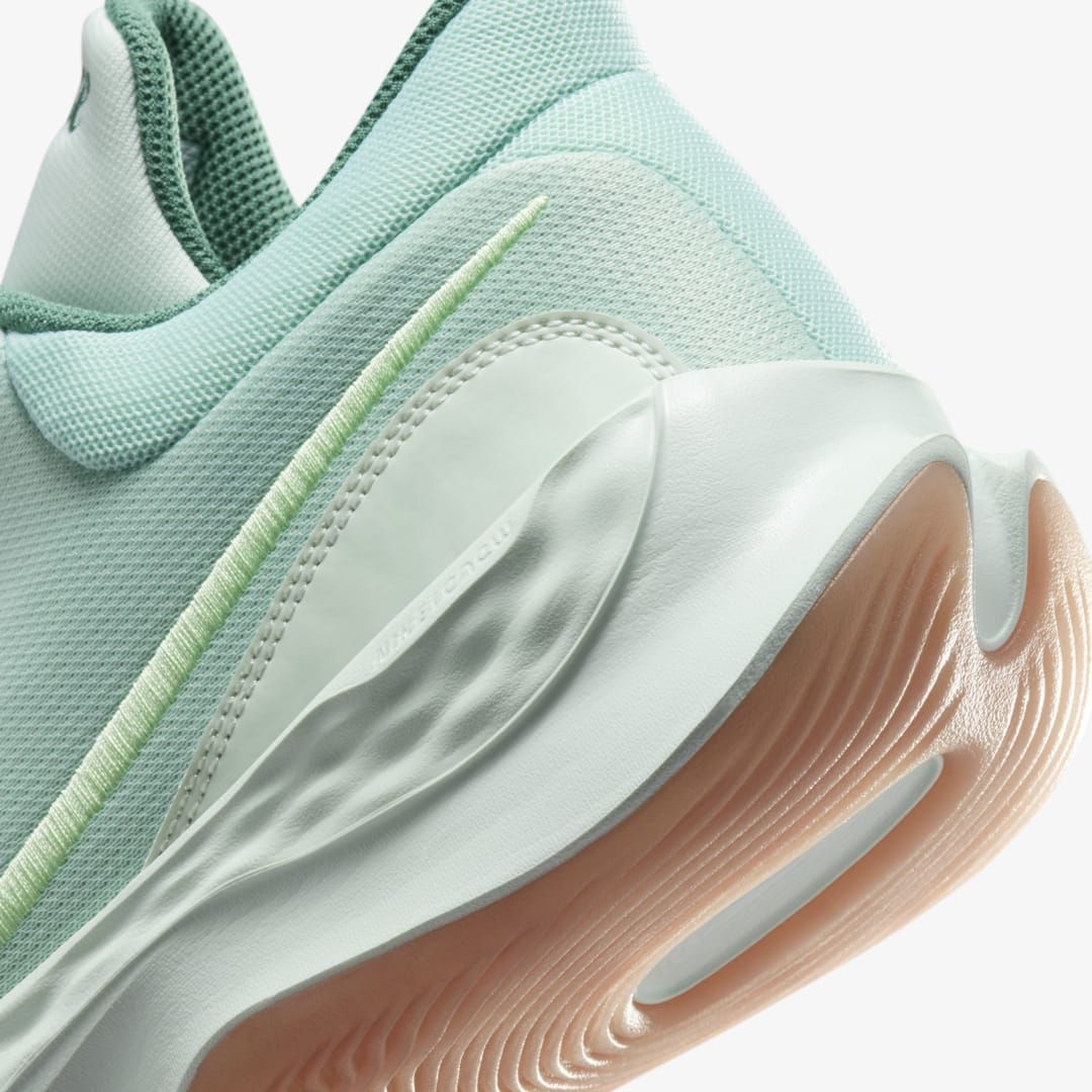 NIKE RENEW ELEVATE 3 BARELY GREEN