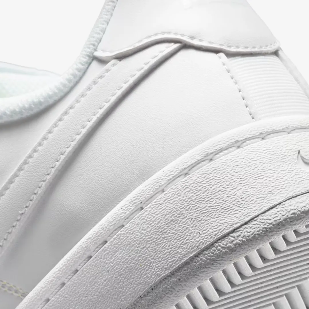 NIKECOURT ROYALE 2 NEXT NATURE TRIPLE WHITE