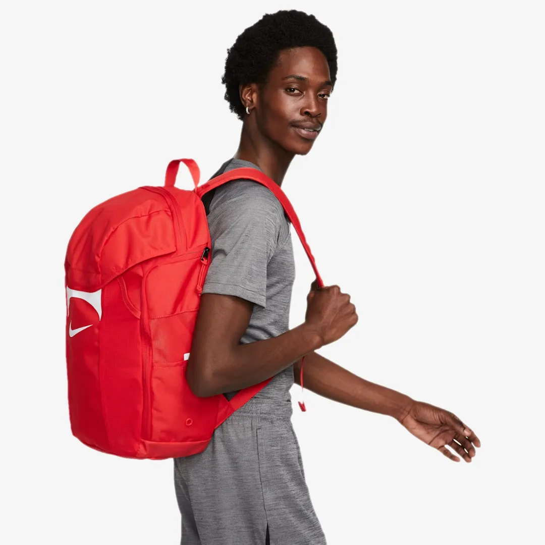 NIKE ACADEMY TEAM BACKPACK 30L UNIVERSITY RED