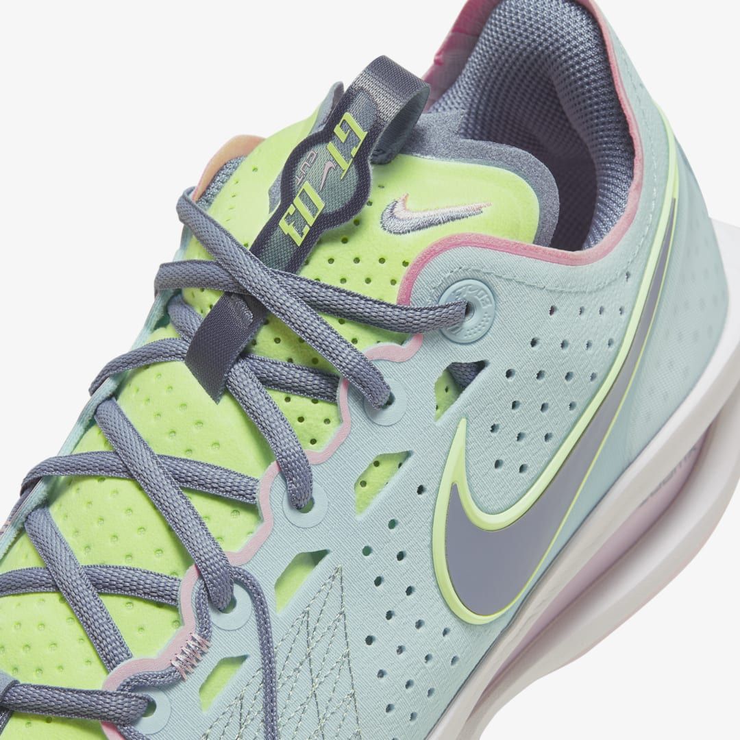NIKE GT CUT 3 EP EASTER