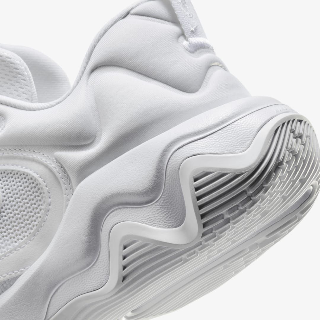 NIKE GIANNIS IMMORTALITY 3 EP TRIPLE WHITE