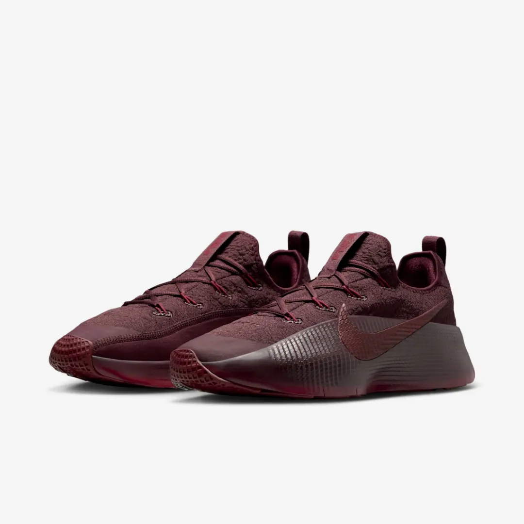 NIKE LEBRON TR 1 BURGUNDY CRUSH