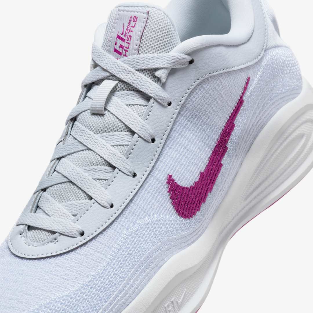 NIKE GT HUSTLE ACADEMY WHITE HOT FUCHSIA