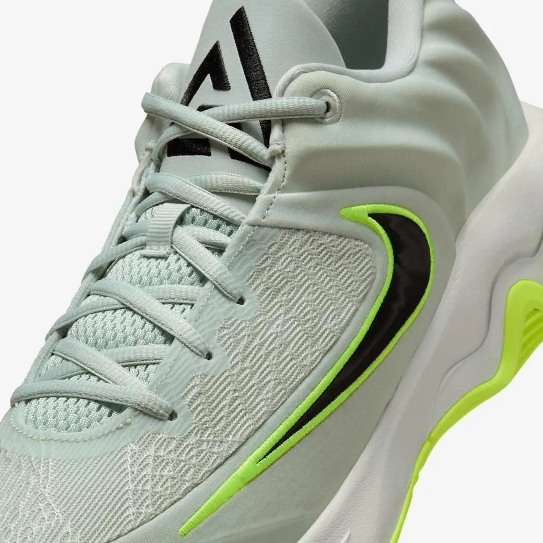 NIKE GIANNIS IMMORTALITY 4 EP LIGHT SILVER VOLT