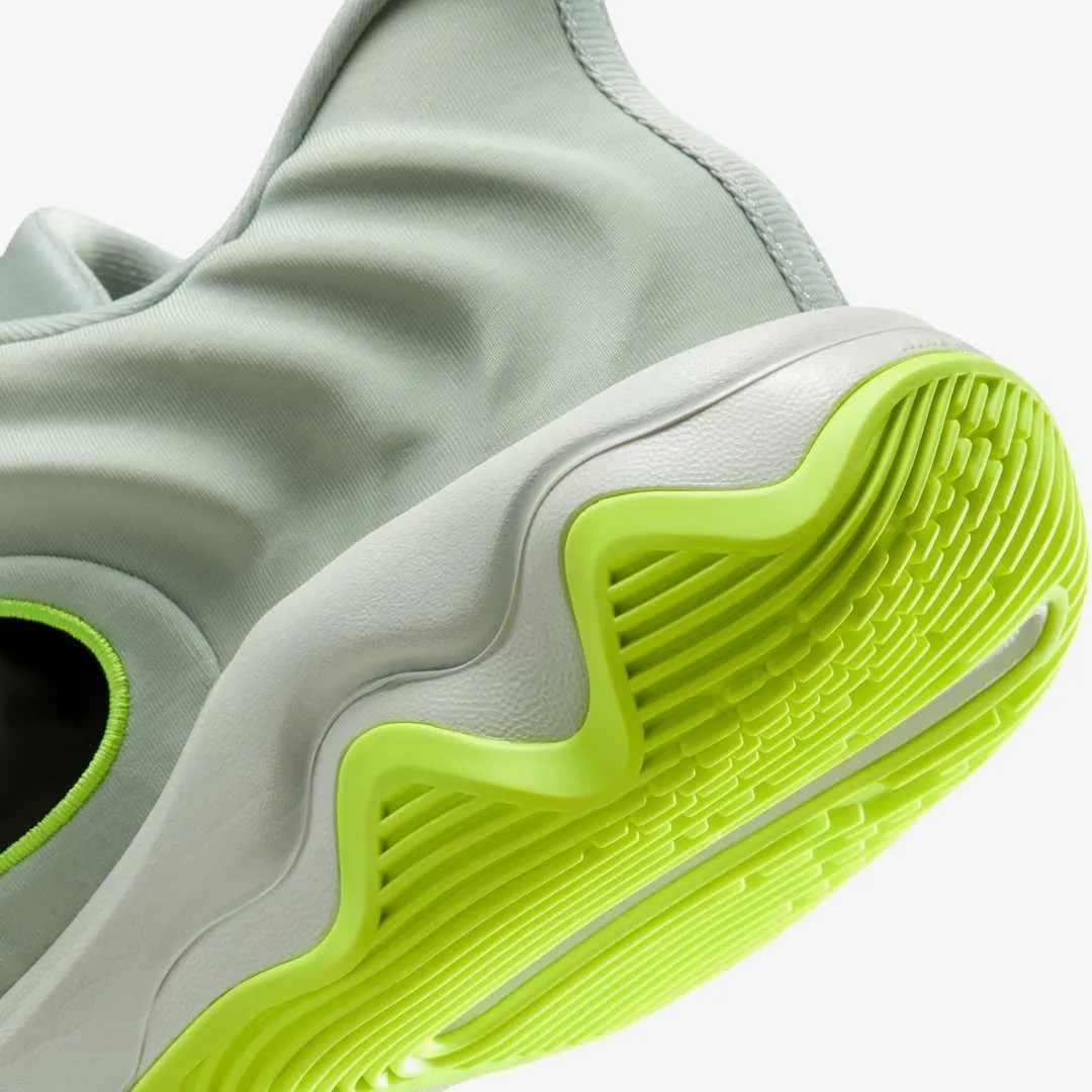 NIKE GIANNIS IMMORTALITY 4 EP LIGHT SILVER VOLT