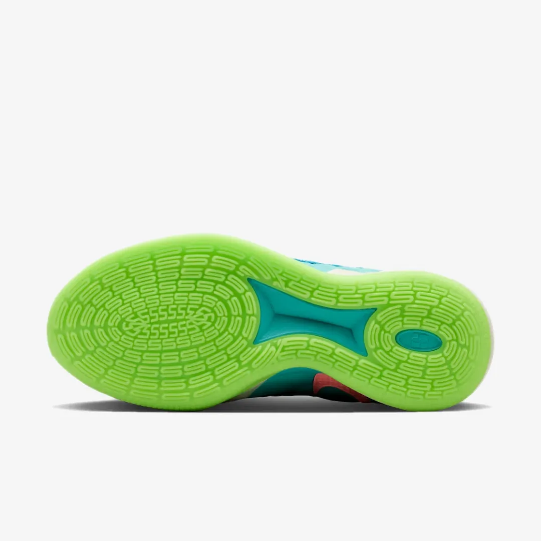 NIKE SABRINA 3 SE GS WHAT THE???