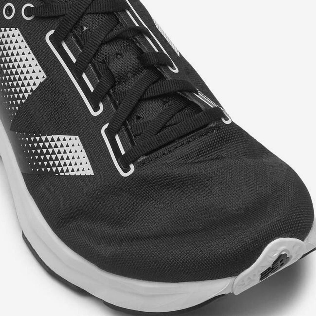 NEW BALANCE FUELCELL REBEL V4 BLACK WHITE