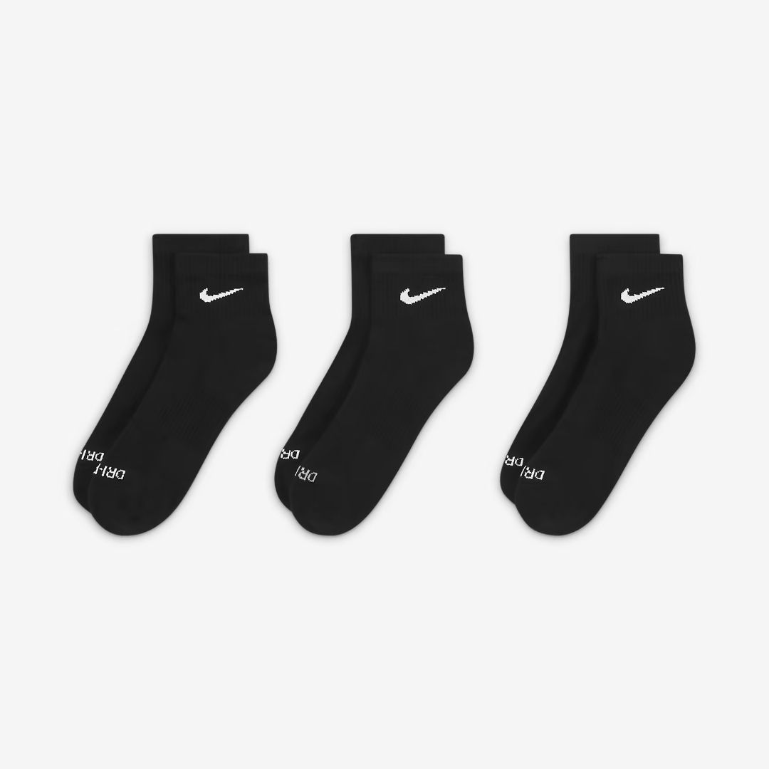 NIKE EVERYDAY PLUS CUSHIONED TRAINING ANKLE SOCKS BLACK (3 PAIRS)